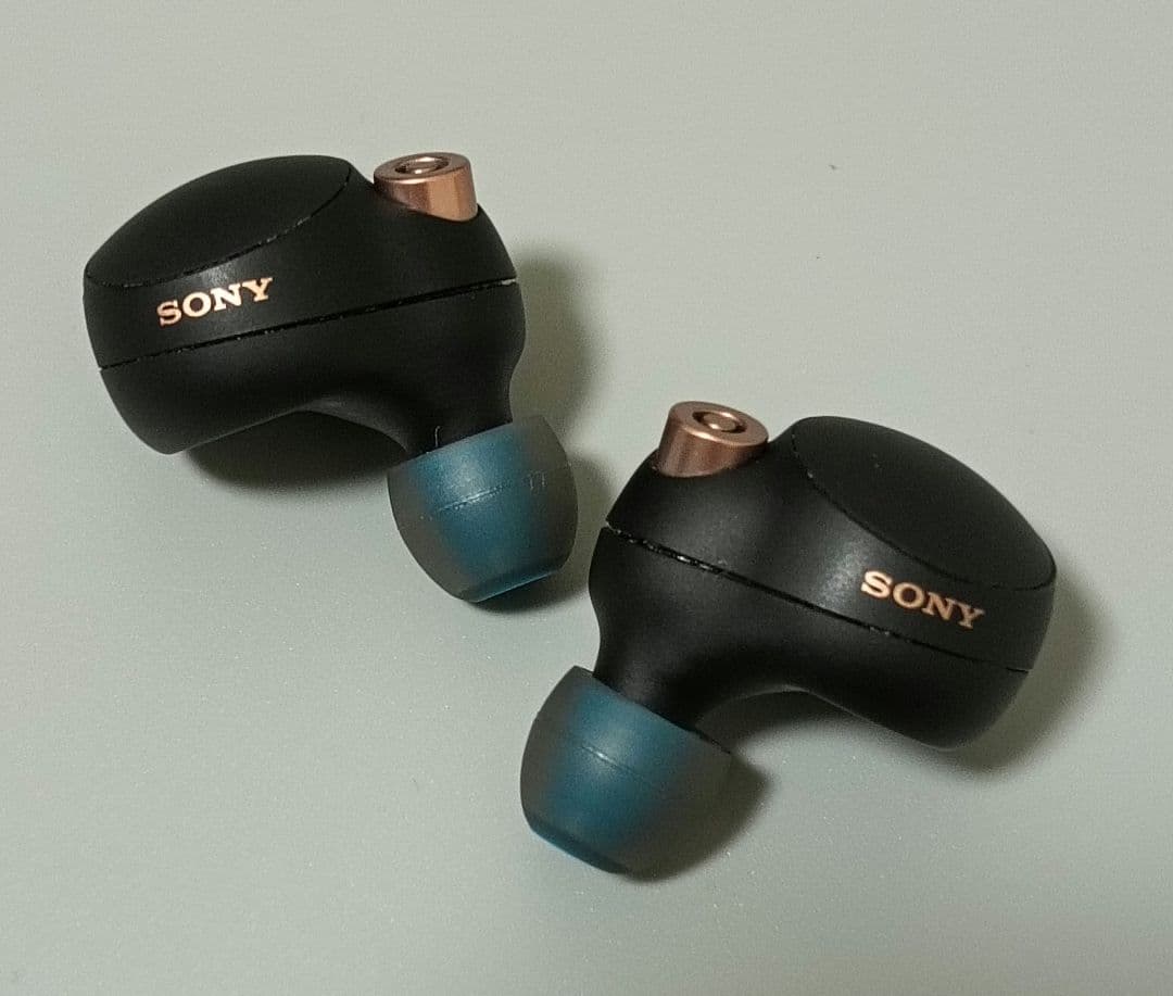 【週末価格!】両方バッテリー交換済　WF-1000XM4 保護ケース付