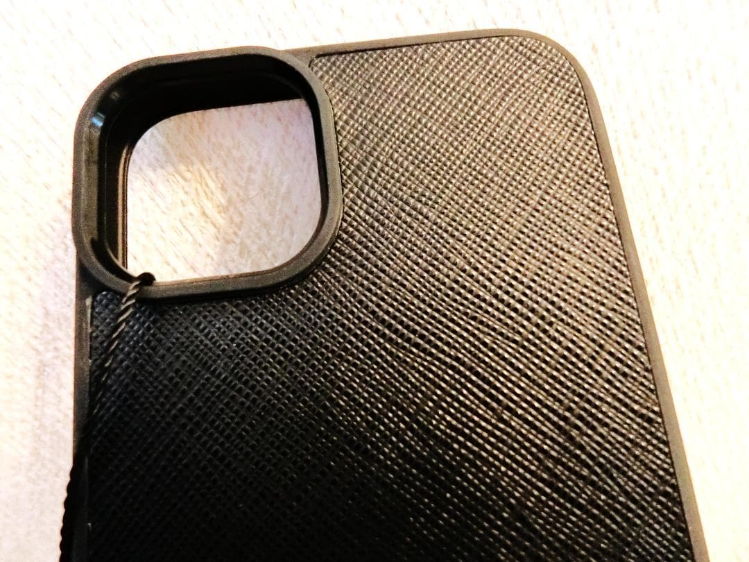 【新品 】プラダ/ iPhone 14 Plus /スマホケース ストラップ付