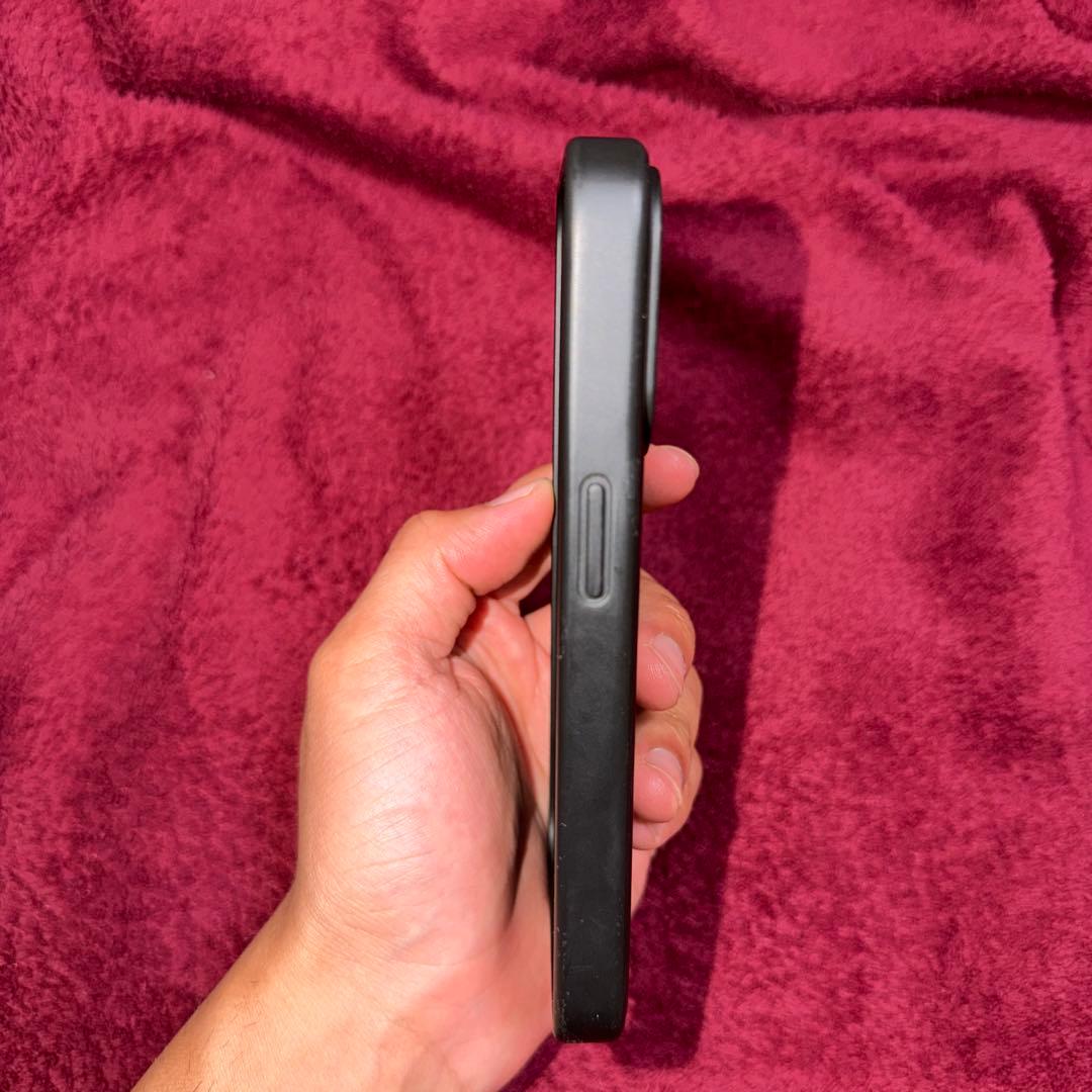 RIMOWA ブラック iPhone用ケース 15pro