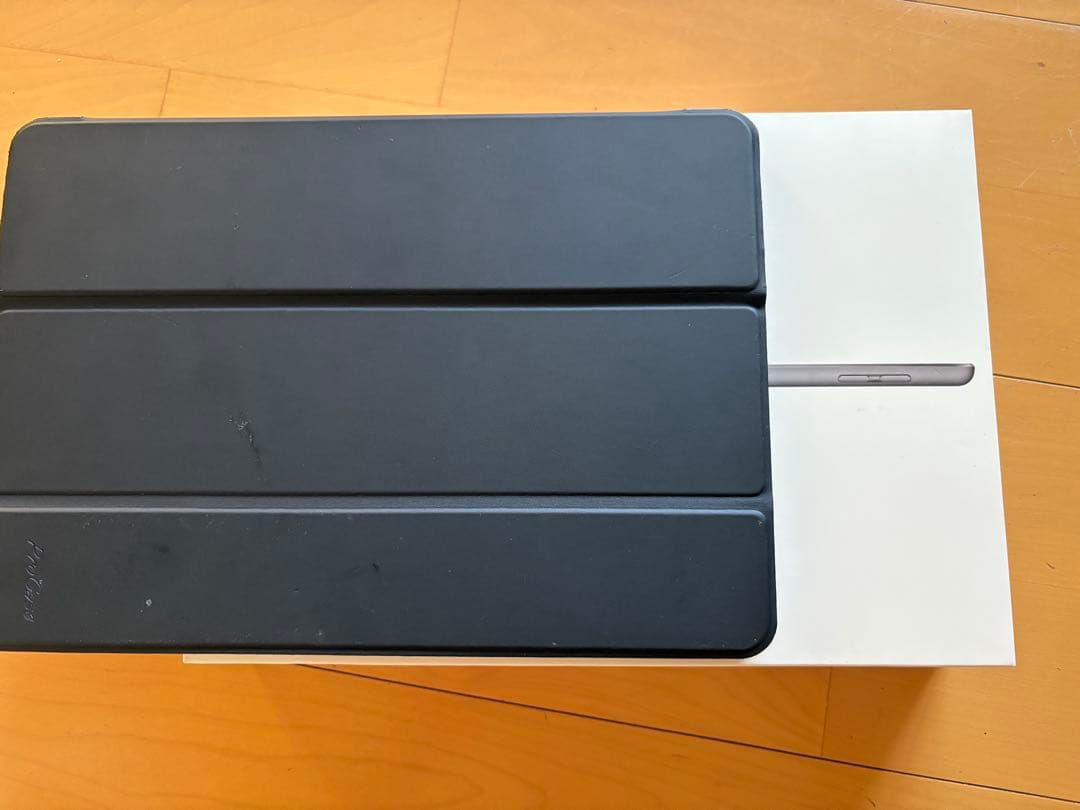 Apple iPad 第7世代 32GB Smart Keyboard セット