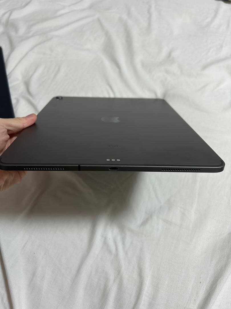 iPad Pro 12.9インチ スペースグレー 本体