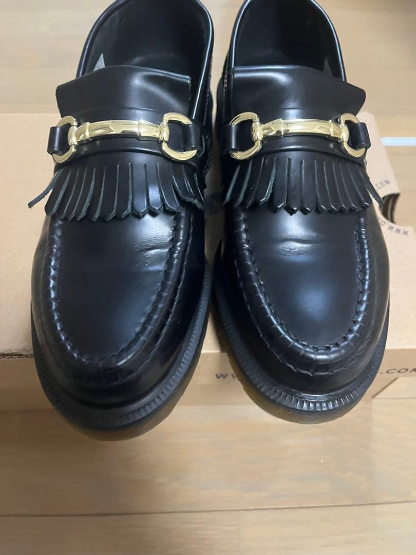 Dr. Martens ドクターマーチン ブラックフリンジローファー