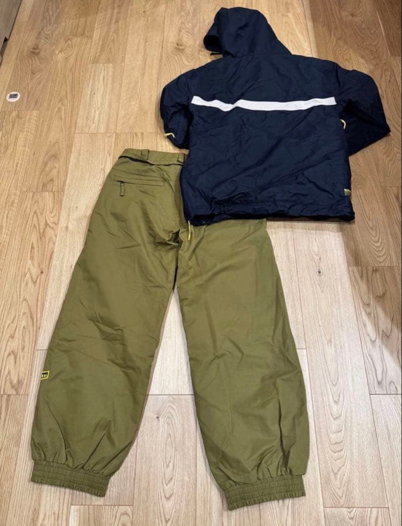 VOLCOM LONGO スノーボードウェア上 下【超美品】