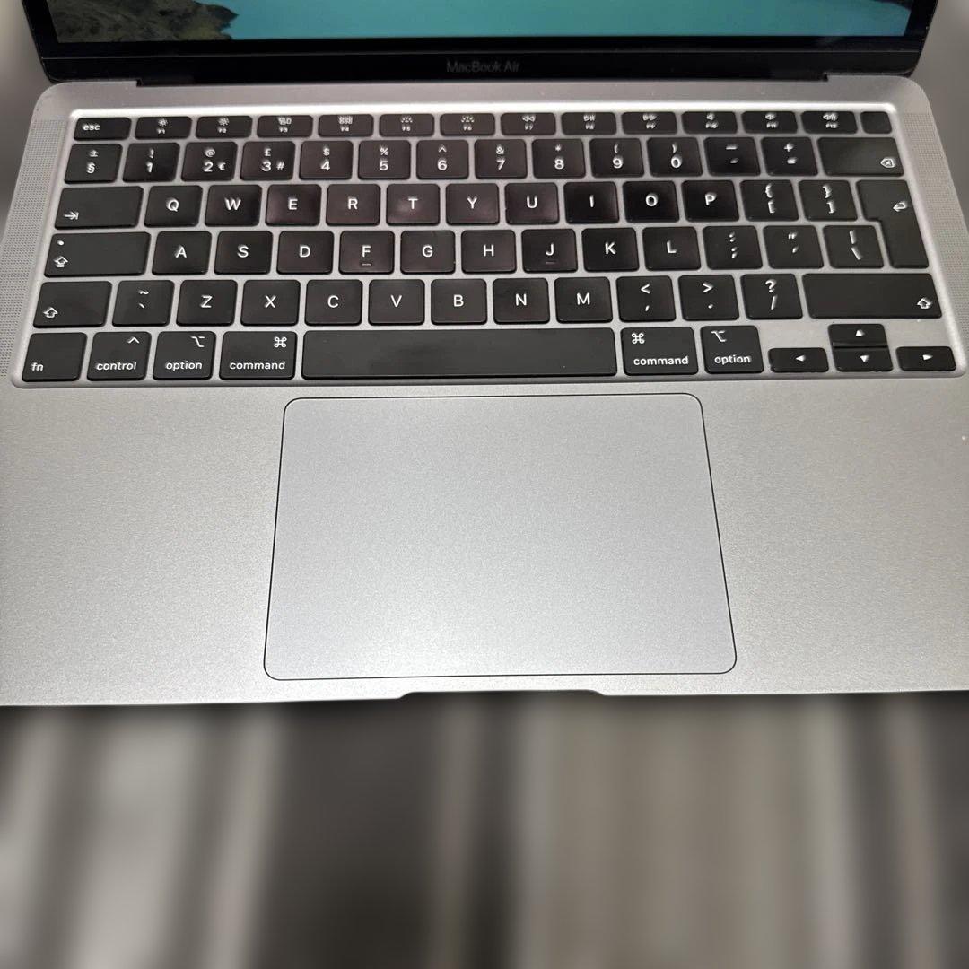 MacBook本体 MacBook Air 2020 intel