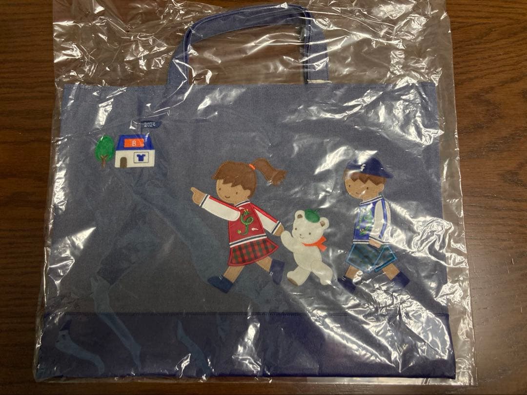 ファミリア　ビームスコラボ　2024年　辰年限定　ネイビー　デニムレッスンバッグ