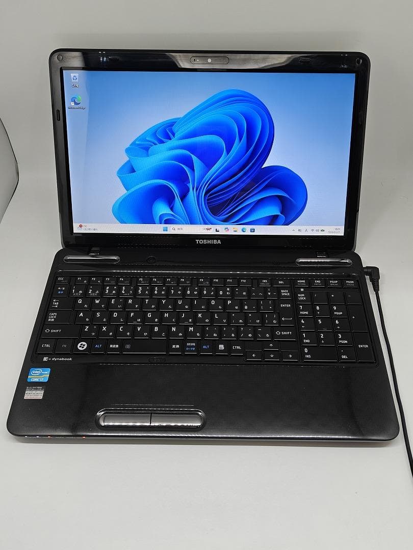 【東芝】爆速 Corei7/新品SSD128GB ノートパソコン C10