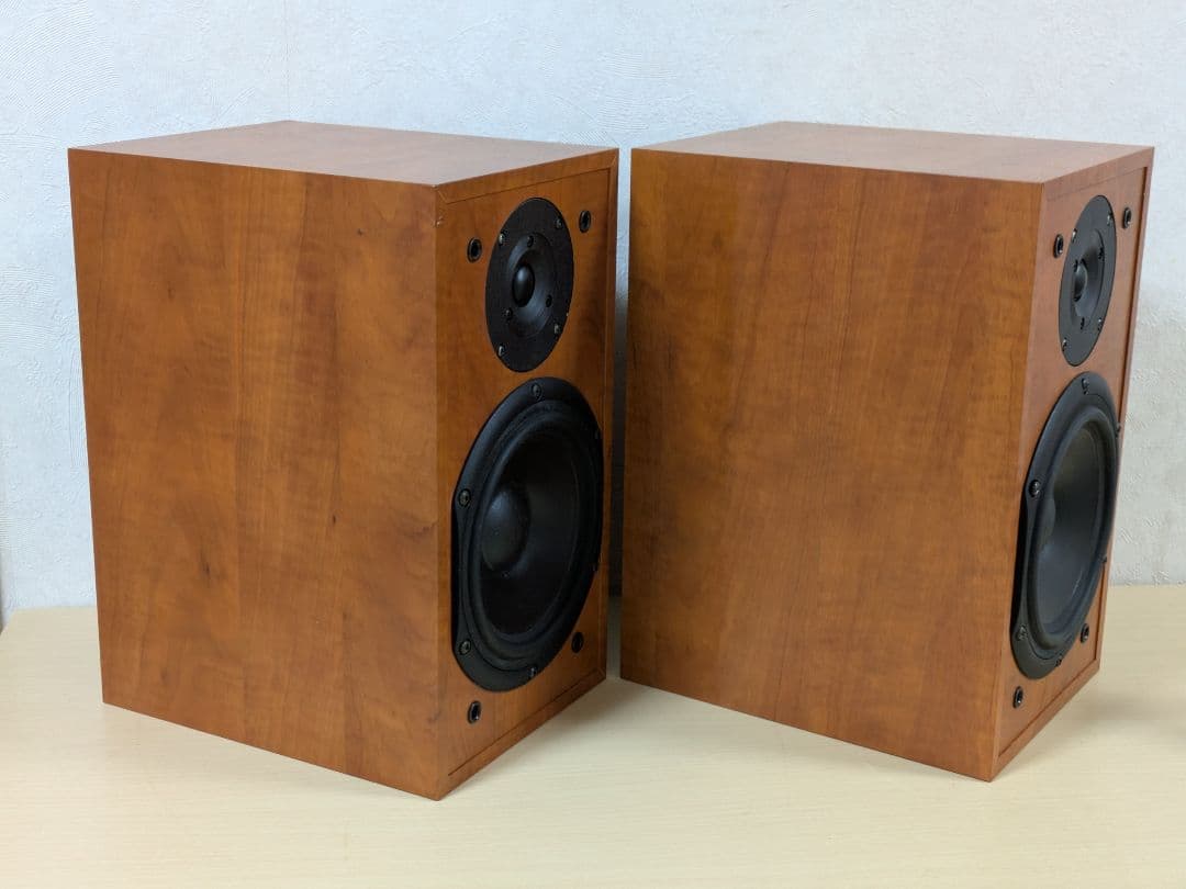 最終値下げ　スウェーデン製 【 QLN 601 】ブックシェルフスピーカー