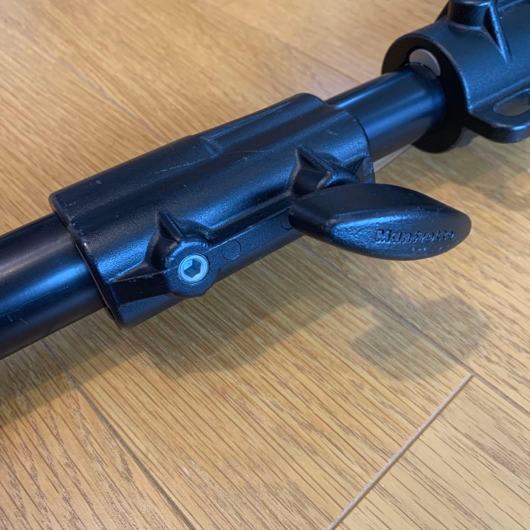 その他 Manfrotto 142B