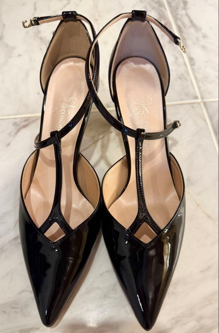 【銀座かねまつ】ブラック ポインテッドトゥ ミュール