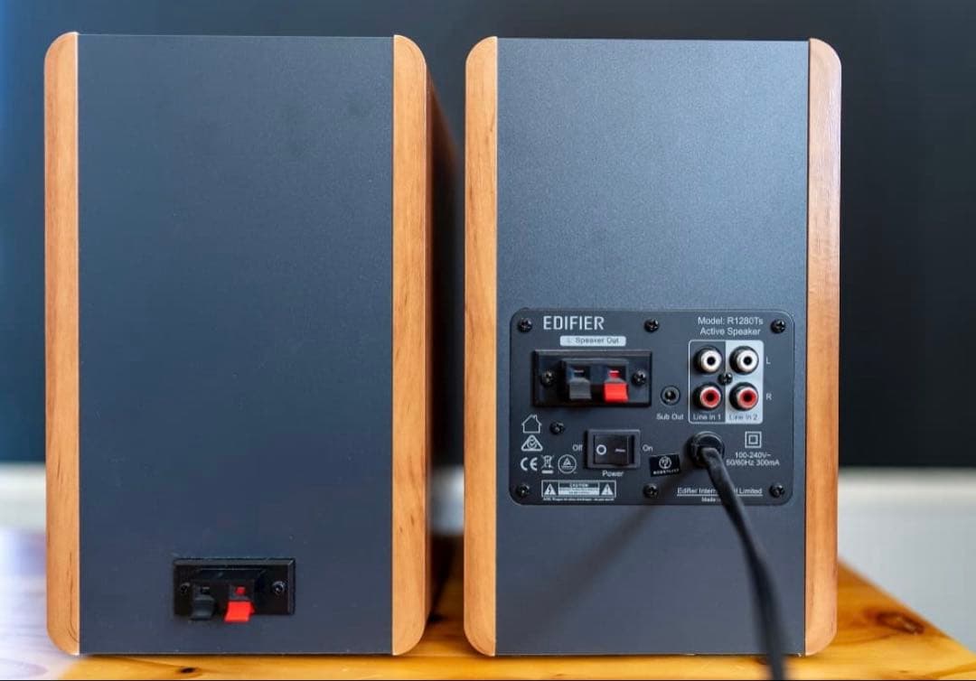 Edifier R1280Ts ブックシェルフスピーカー