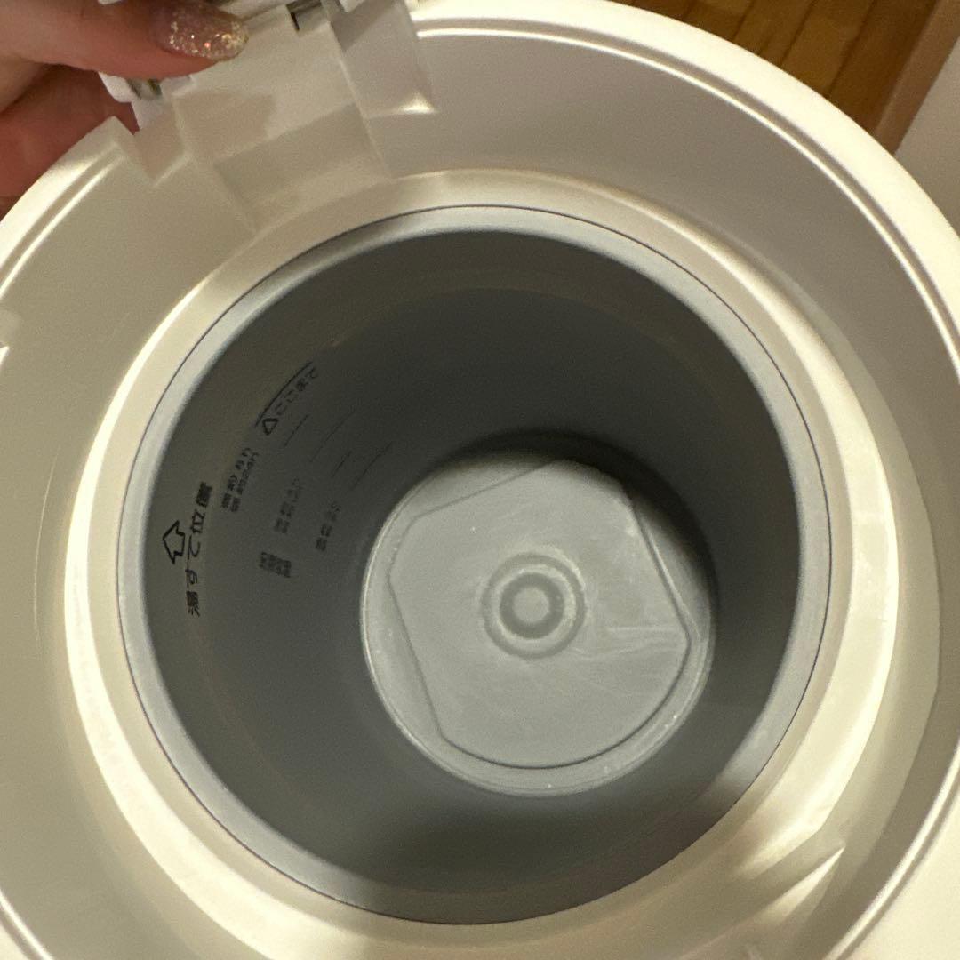 ZOJIRUSHI 象印 スチーム式加湿器 EE-RT50ホワイト 2024年製