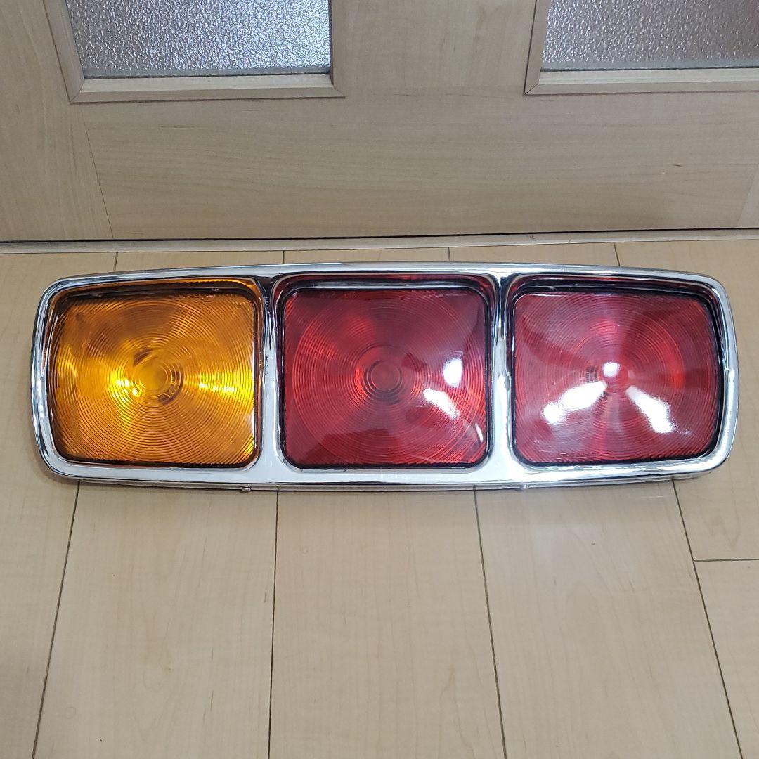 S-Light　エスライト製　レトロ　バス　テールランプ