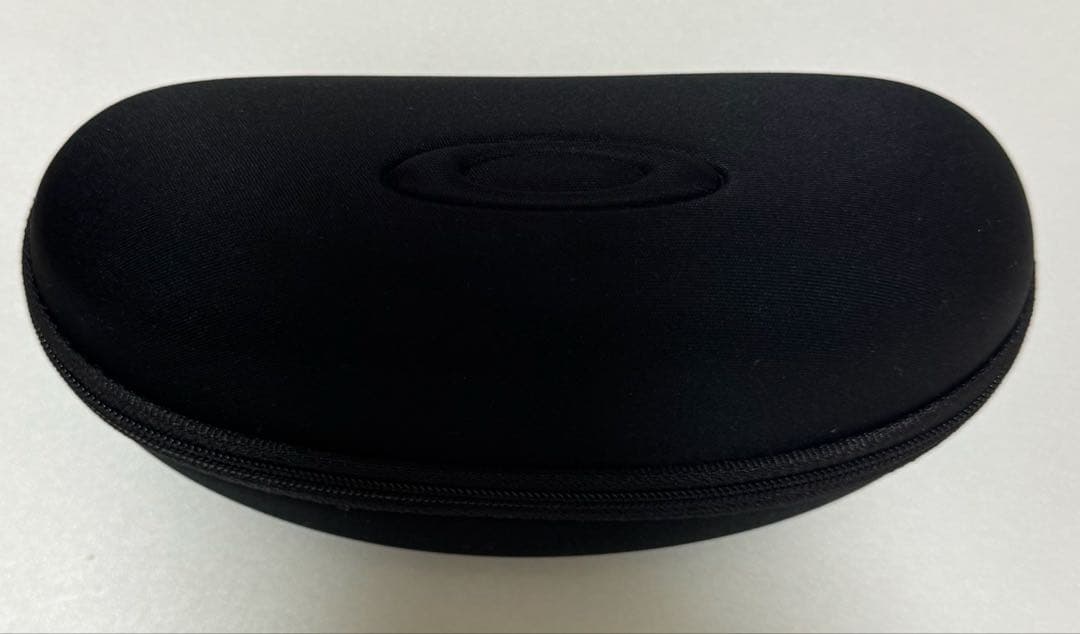 Oakley スポーツサングラス　ケース付き