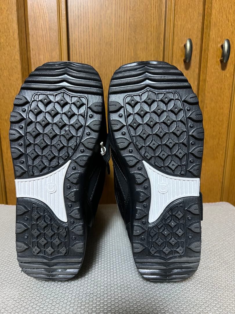 美品　バートン STARSTRUCK BOA 24.5cm レディース