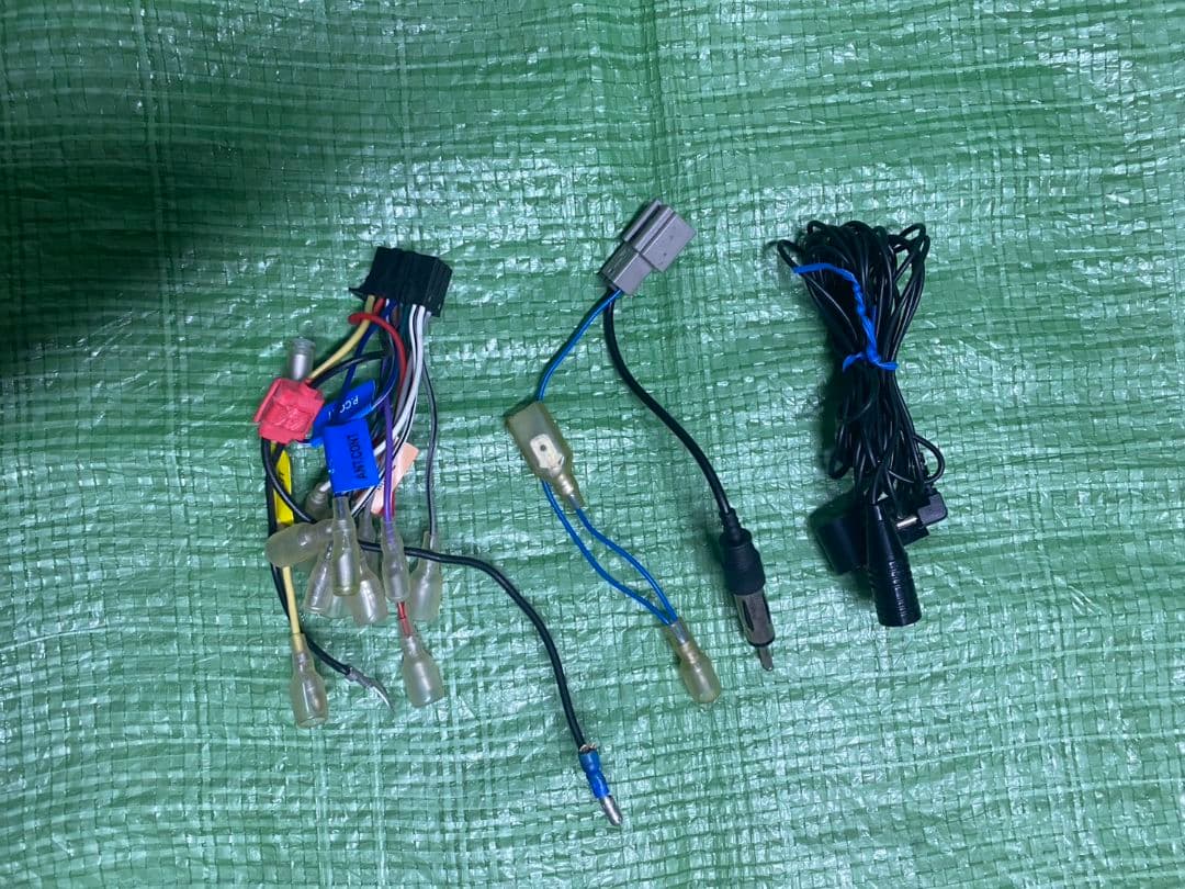 【中古】KENWOOD U341BT カーオーディオ Bluetooth 取説付