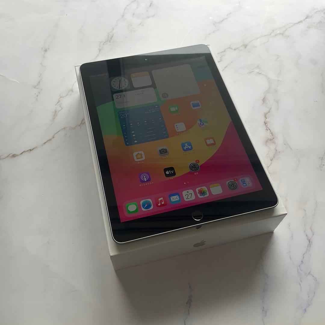 【美品】Apple iPad 第6世代 Wi-Fi 32GB