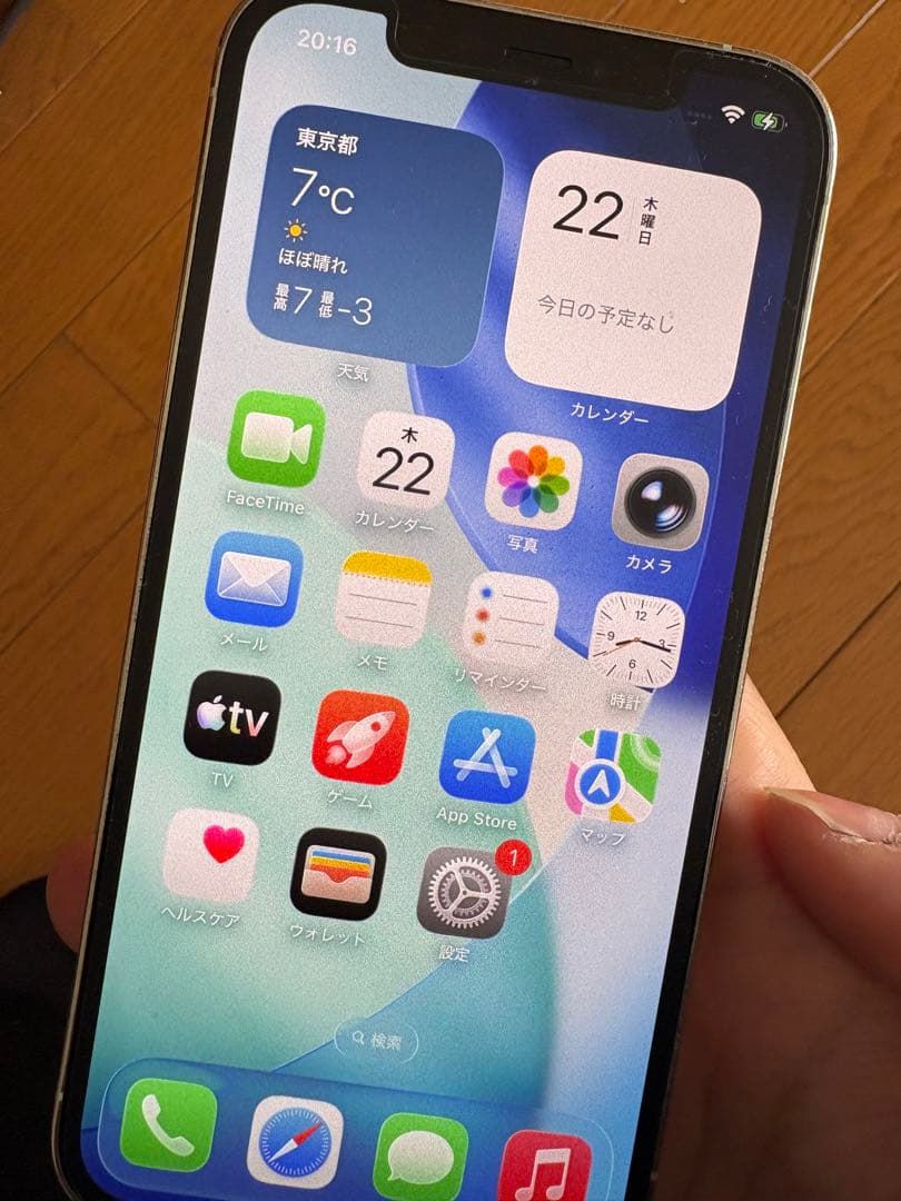 iPhone12pro スマホ　家電　iFace イヤホン　AirTag