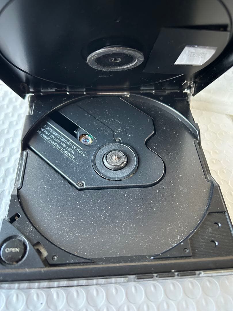 SONY Discman D-100 ソニー CDプレーヤー　ジャンク