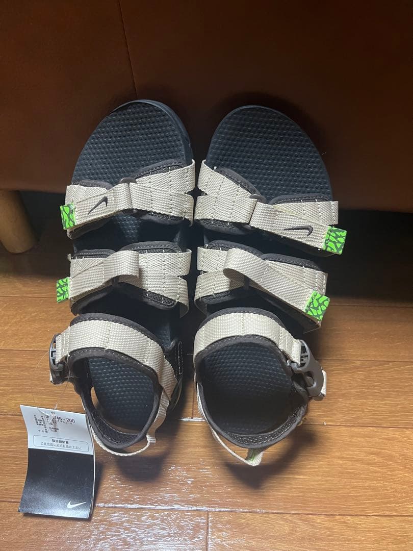 nike acg 00s デシューツ　サンダル　Air Deschutz