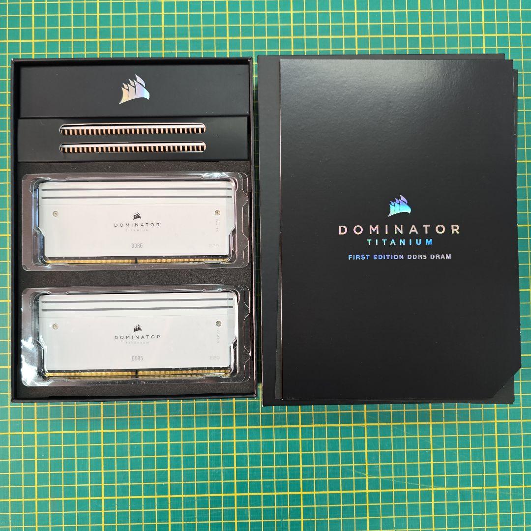 メモリー Corsair Dominator Titanium DDR5 64GB