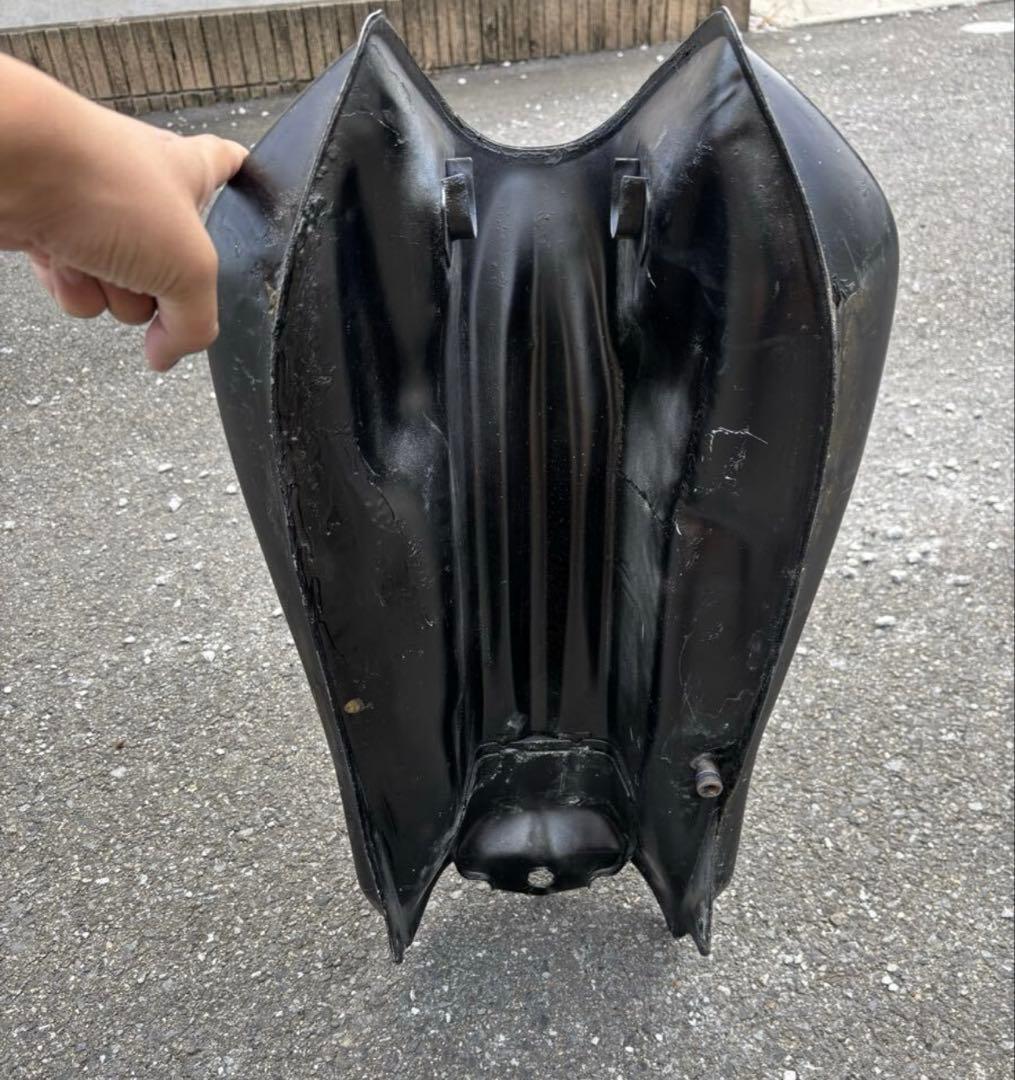 『激安』cb400n ガソリンタンク 穴あきなし　燃料漏れなし250 バブ　N用