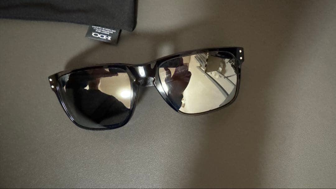 オークリー ホルブルック XL タレックス 偏光レンズ入り