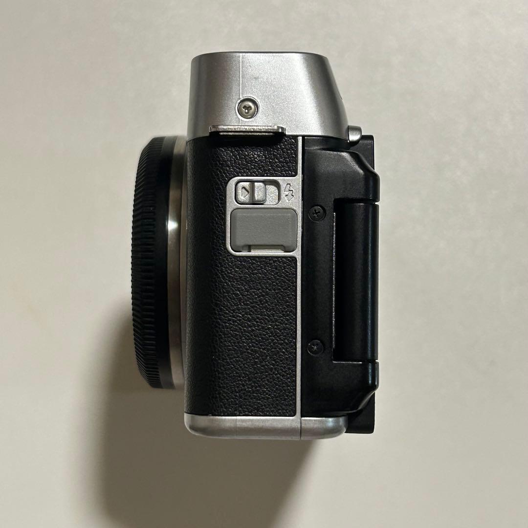 FUJIFILM X-A7 レンズ2本セット15-45mm＋25mm(新品)