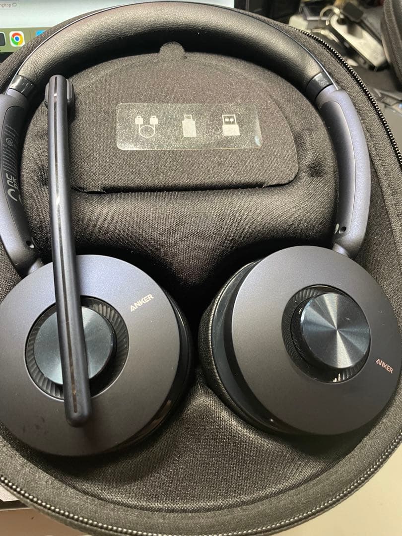 ワイヤレスヘッドセット anker powerconf H700