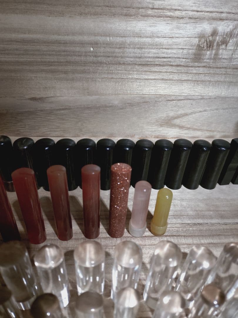 印材の山 水晶 水牛 瑪瑙石など