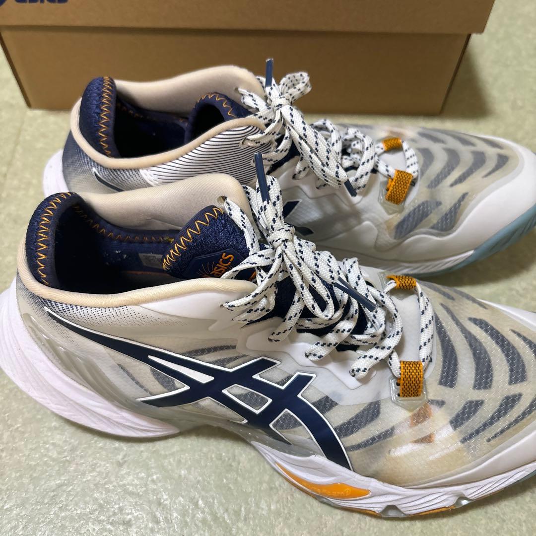 asics バレーボールシューズ ホワイト/ネイビー