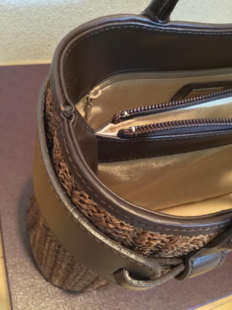 傳濱野　バッグ　茶色　ブラウン　ブラウン かごバッグ ストライプ模様