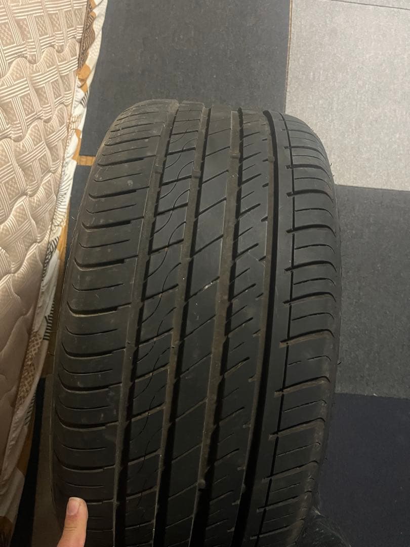 20インチ　マーベリック405S 1本のみ