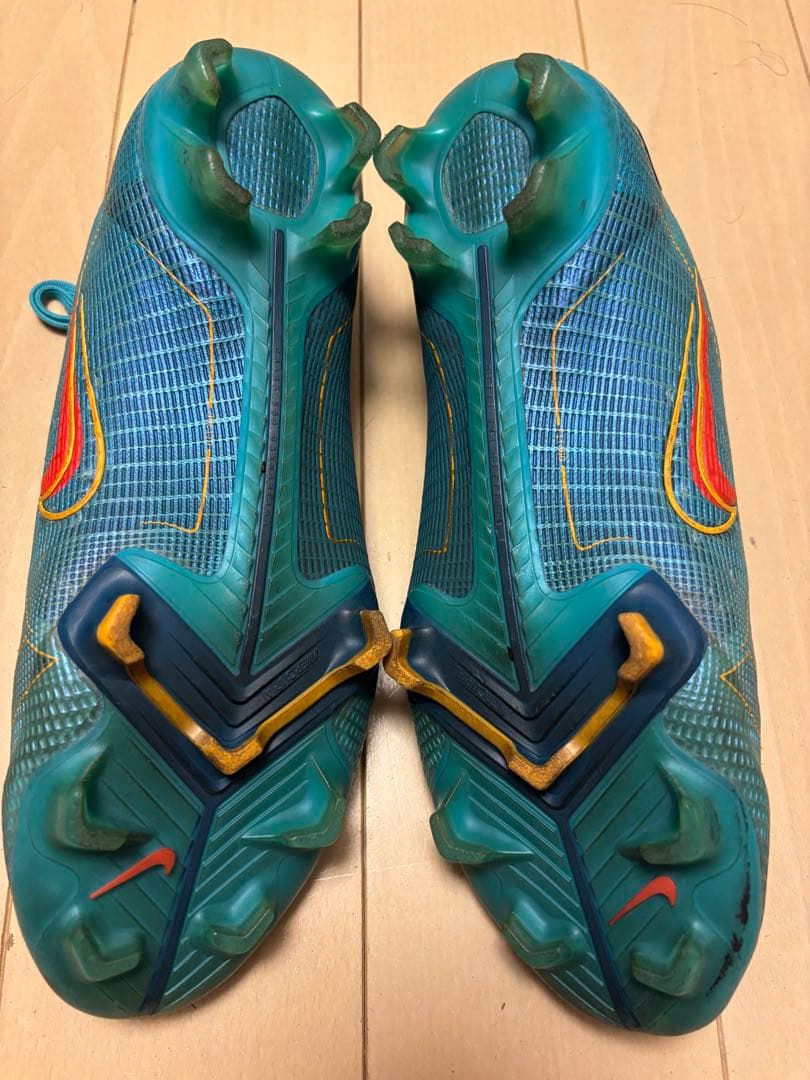 【タイムセール】NIKE マーキュリアルヴェイパーエリート14 FG