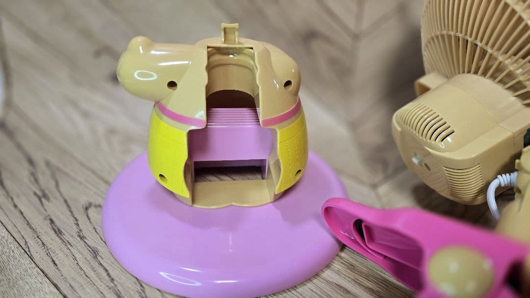 (mrcao様)ハローキティ日焼けキティ クリップ＆パーソナル扇風機 ドウシシャ