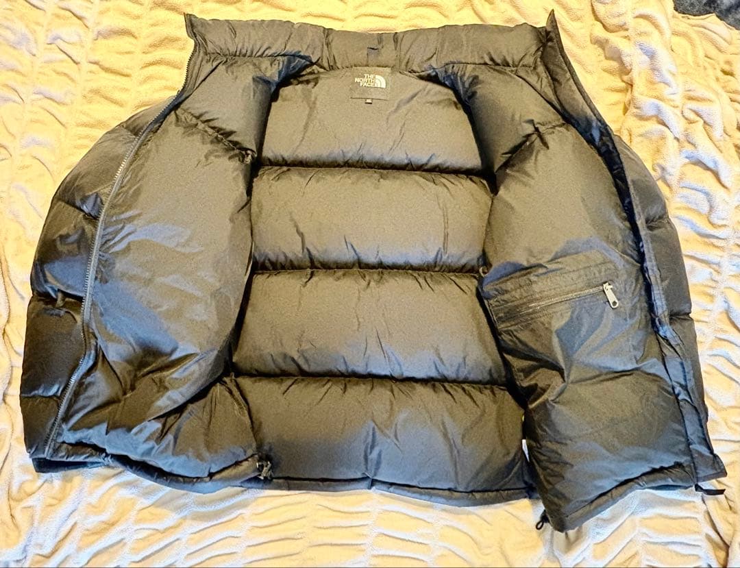 【未使用/正規品】ノースフェイス ヌプシジャケット ブラック（サイズXL）