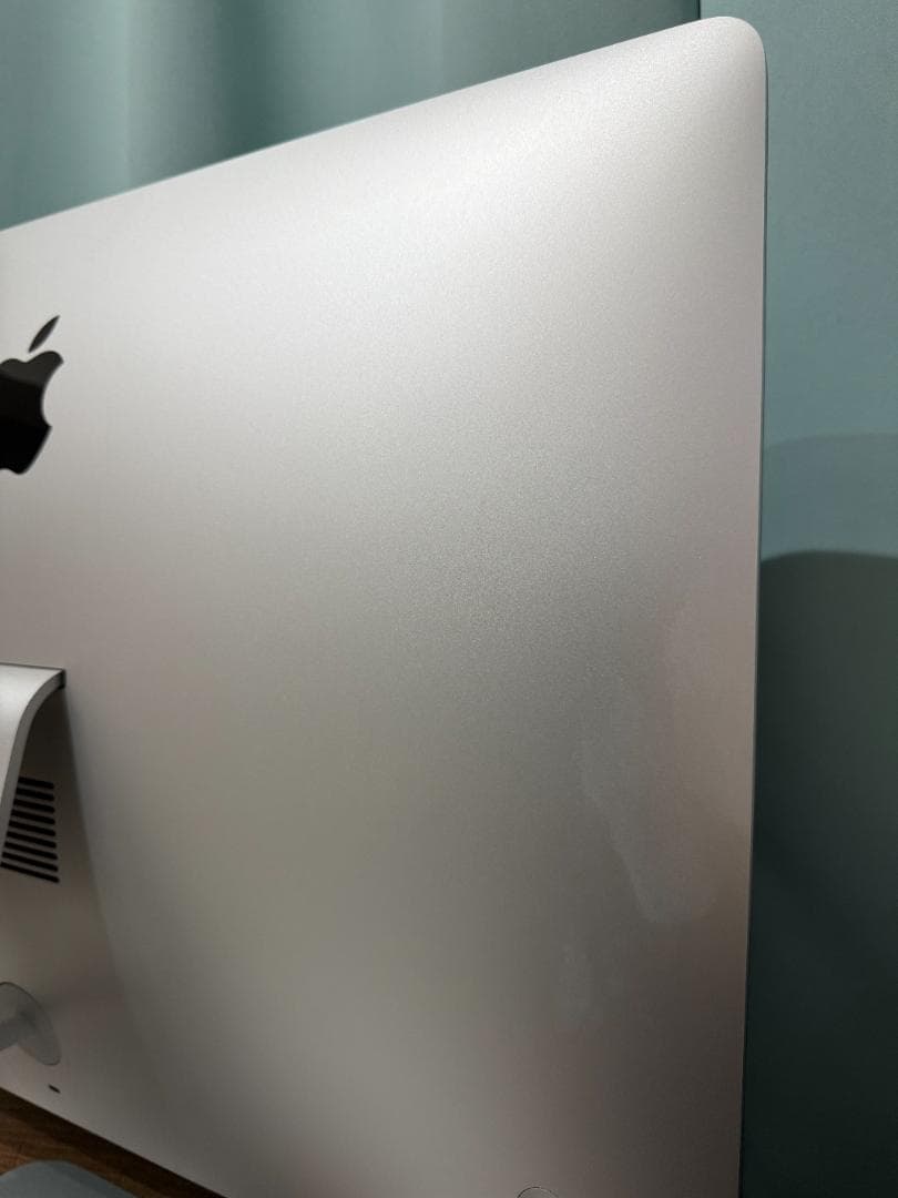 21.5インチiMac Retina 4Kディスプレイモデル 32GB 1TB