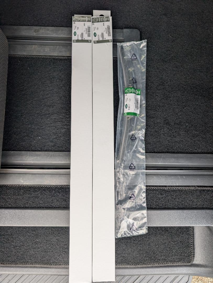 ランドローバー　ディフェンダー前後ワイパー