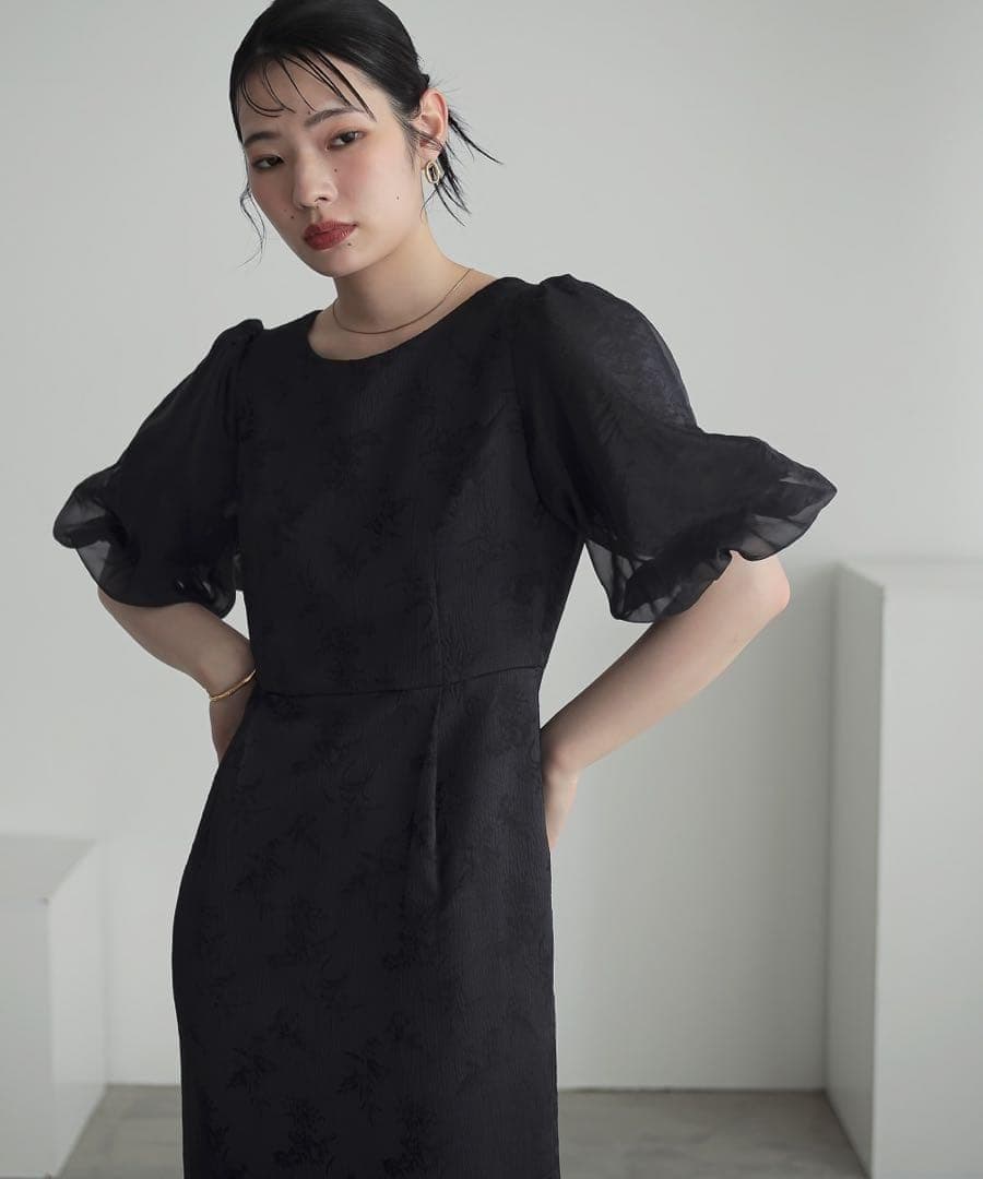 ひまり　Callarus 結婚式　ドレス　ワンピース　同窓会