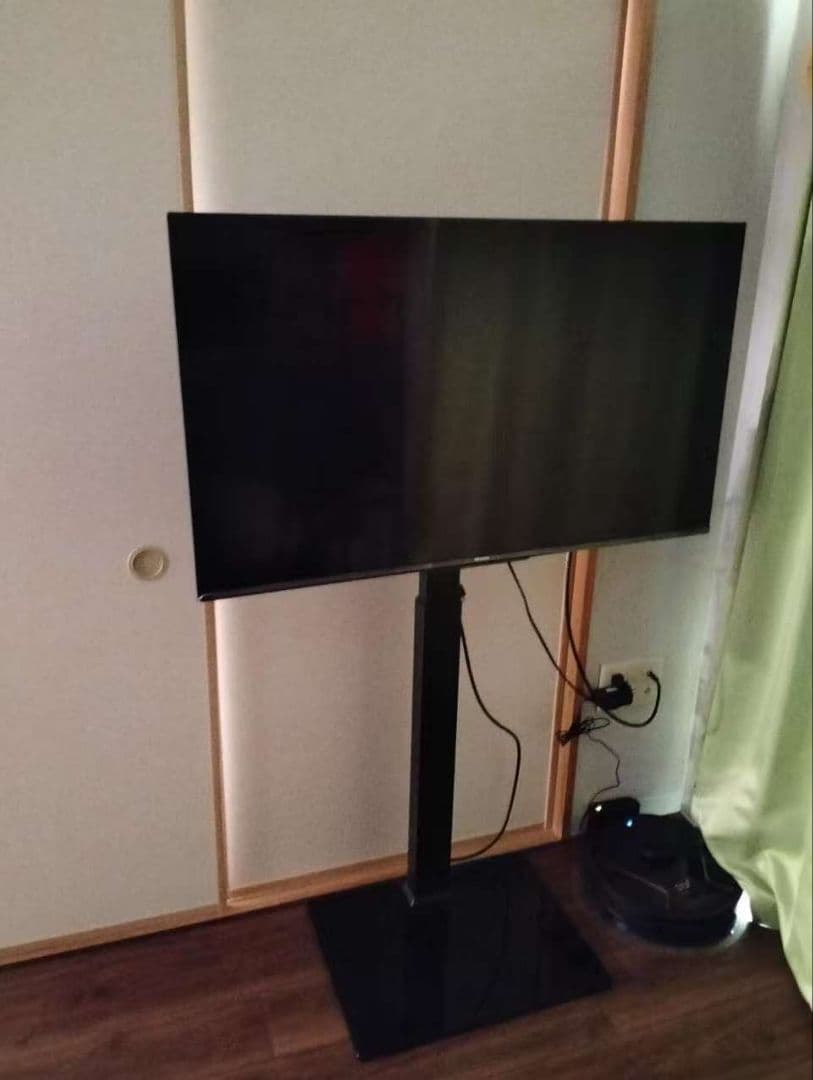 美品 ハイセンス 43V型 4K液晶テレビ スタンド付き リモコン付