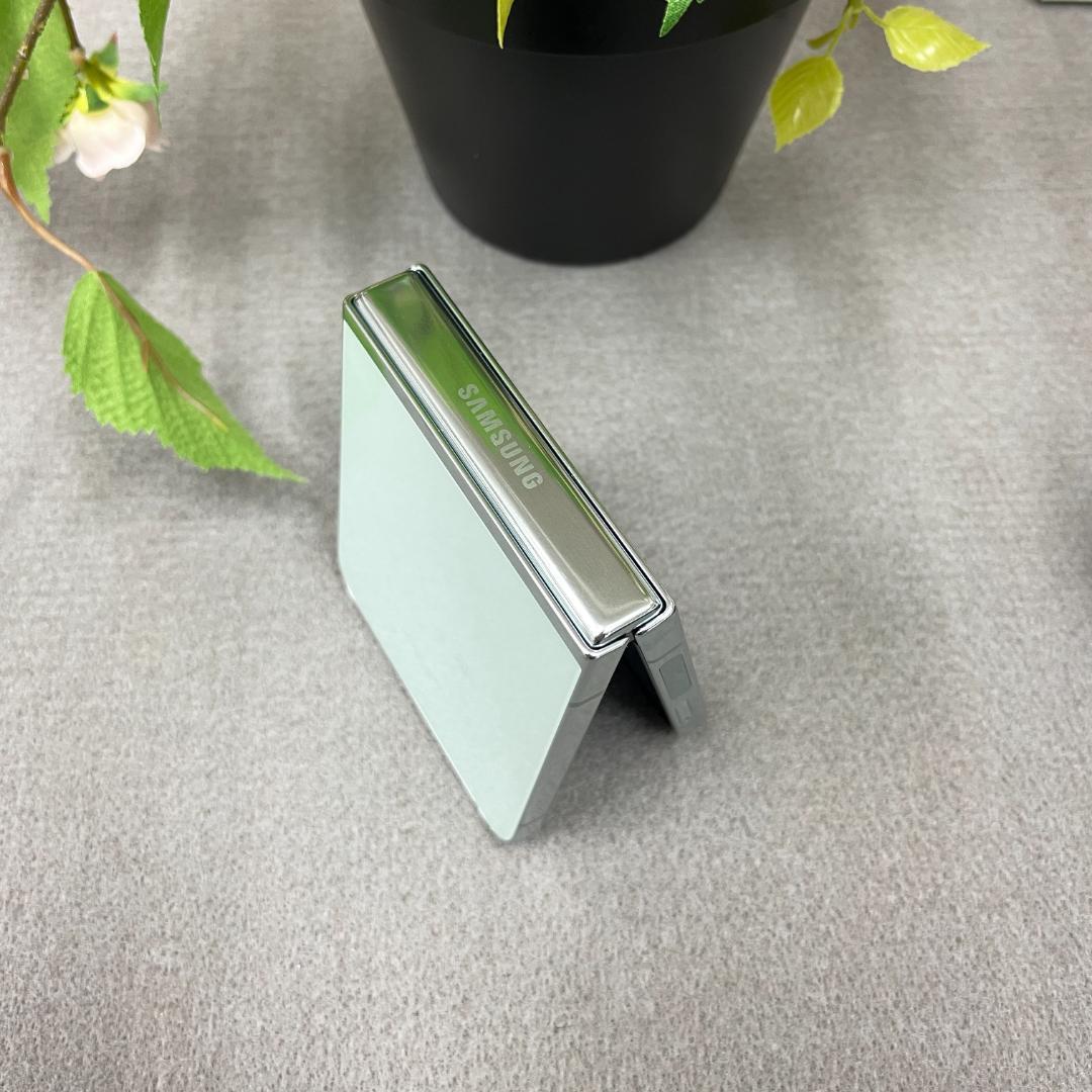 新品・未使用 Galaxy Z Flip5 ミント 国内版SIMフリー 送料無料