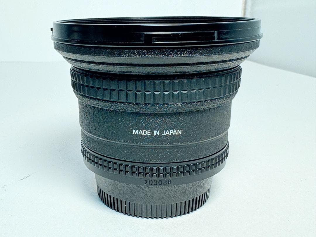 極上品 ニコン AF NIKKOR 18mm F2.8 D