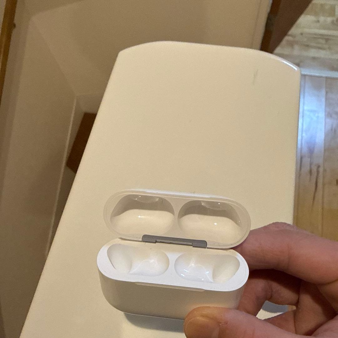 Apple AirPods pro3 イヤホンケースのみ