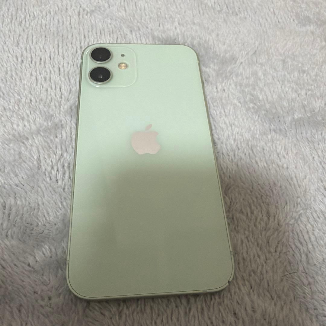 美品　iPhone12mini