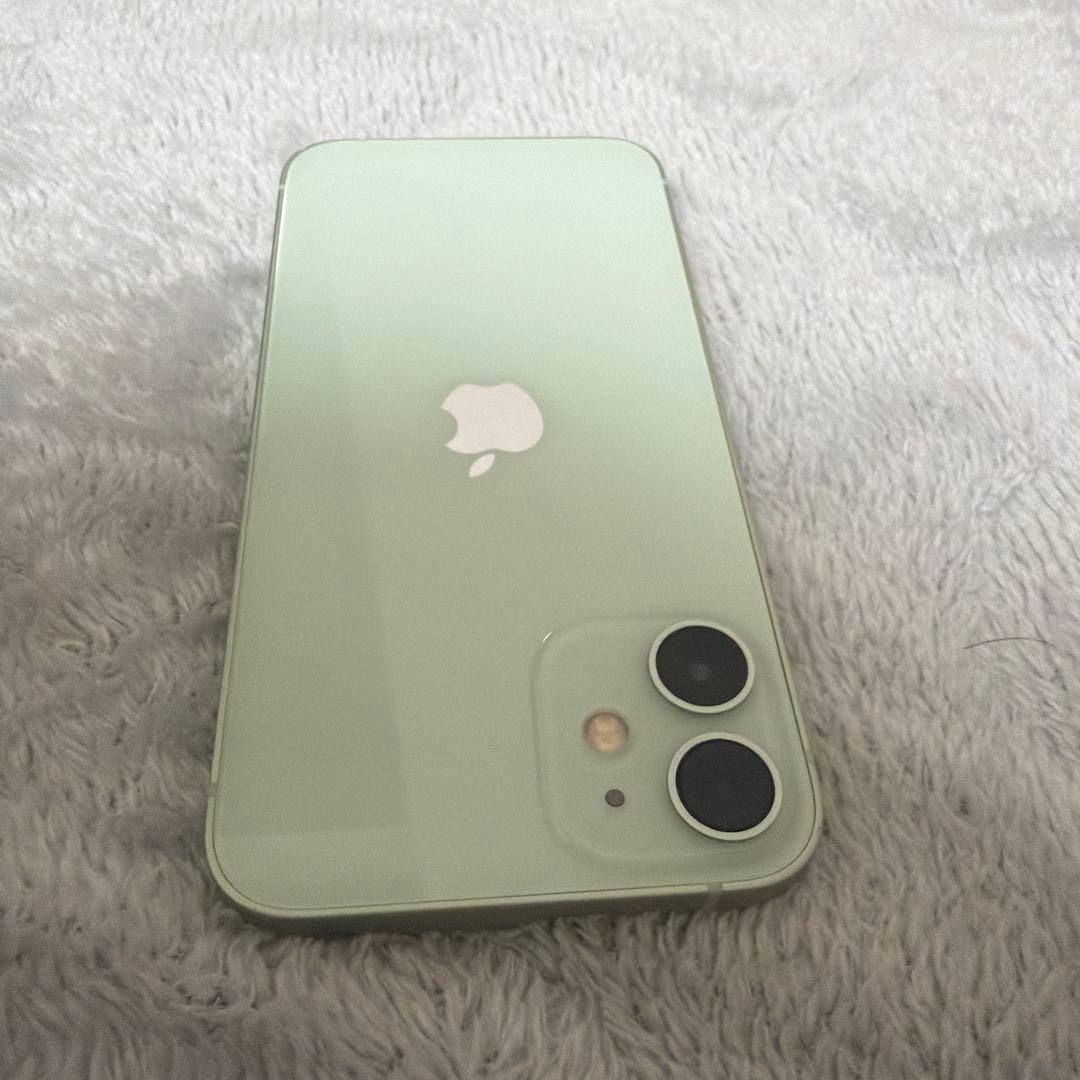 美品　iPhone12mini