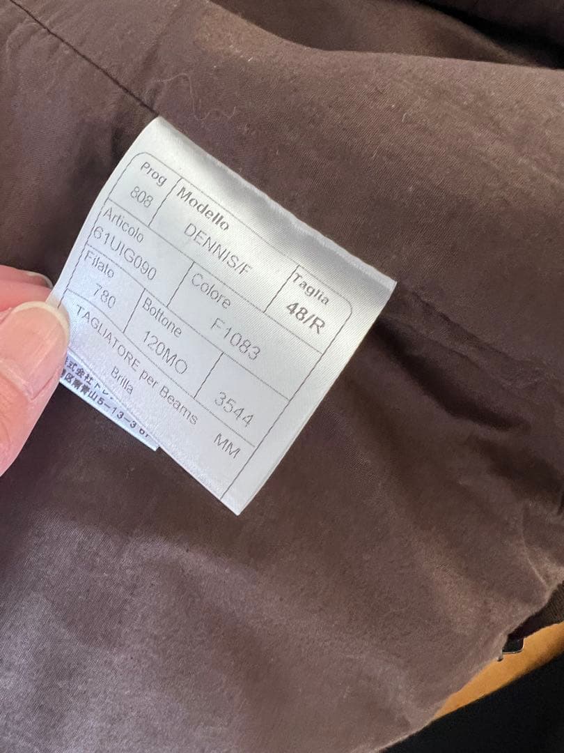 TAGLIATORE ツイード ヘリンボーン ベスト　48