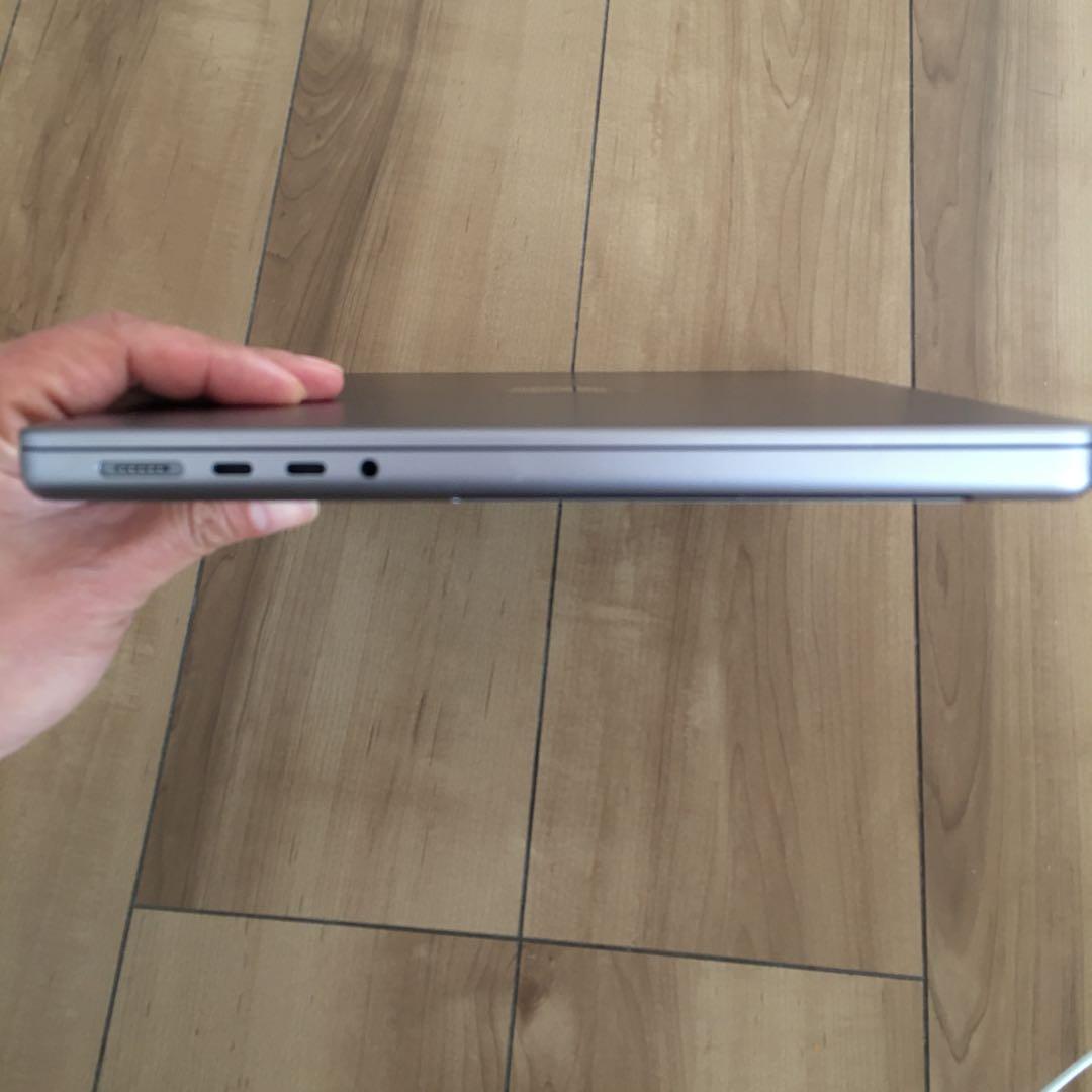 美品快速MacBook Pro 14㌅ M1 16GB 500GB 14core