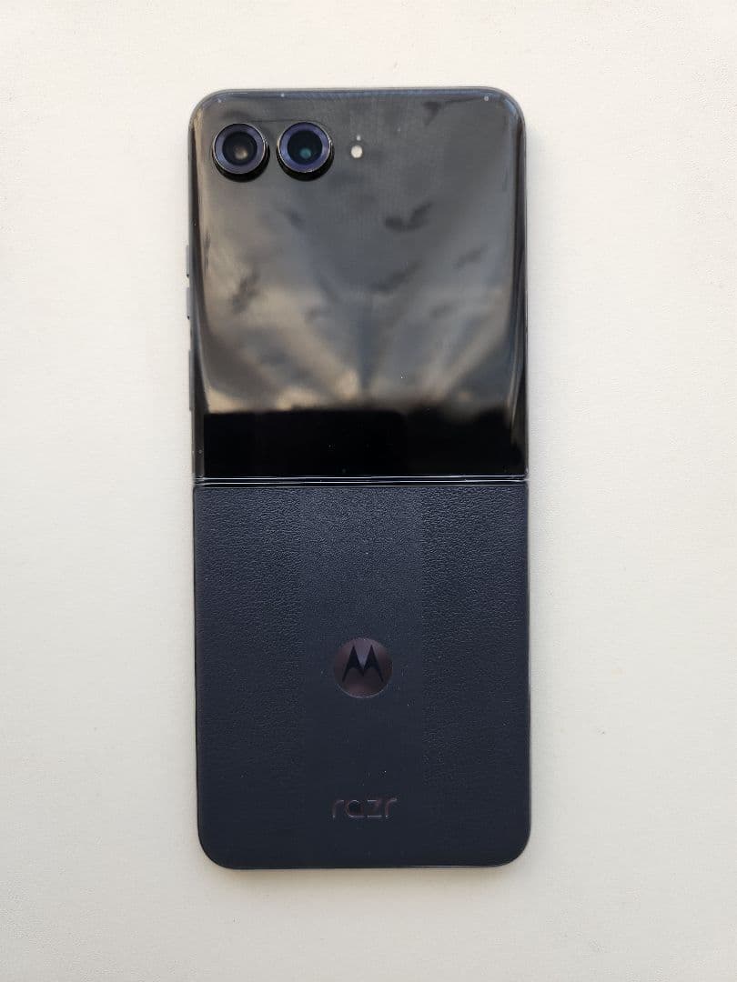 Motorola razr 50 Ultra US版（SIMフリー）