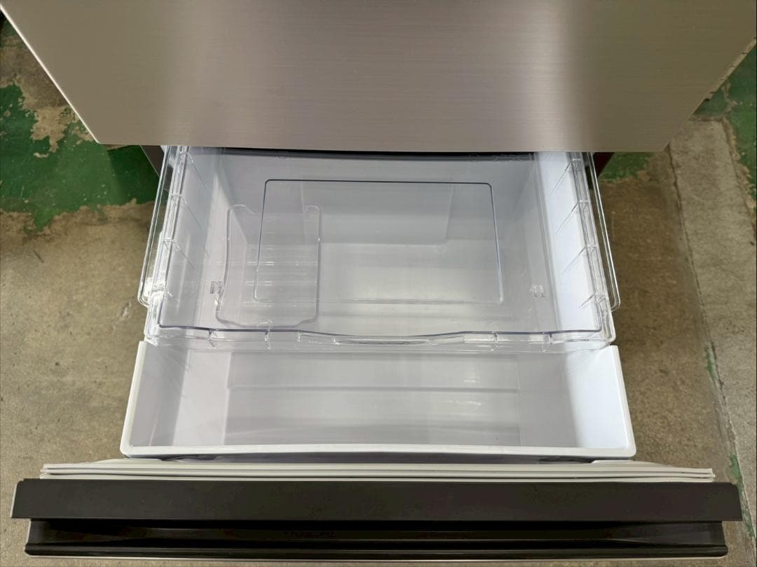 大阪送料無料★3か月保障付★冷蔵庫★2022年★R-27RV(N)★R-1600