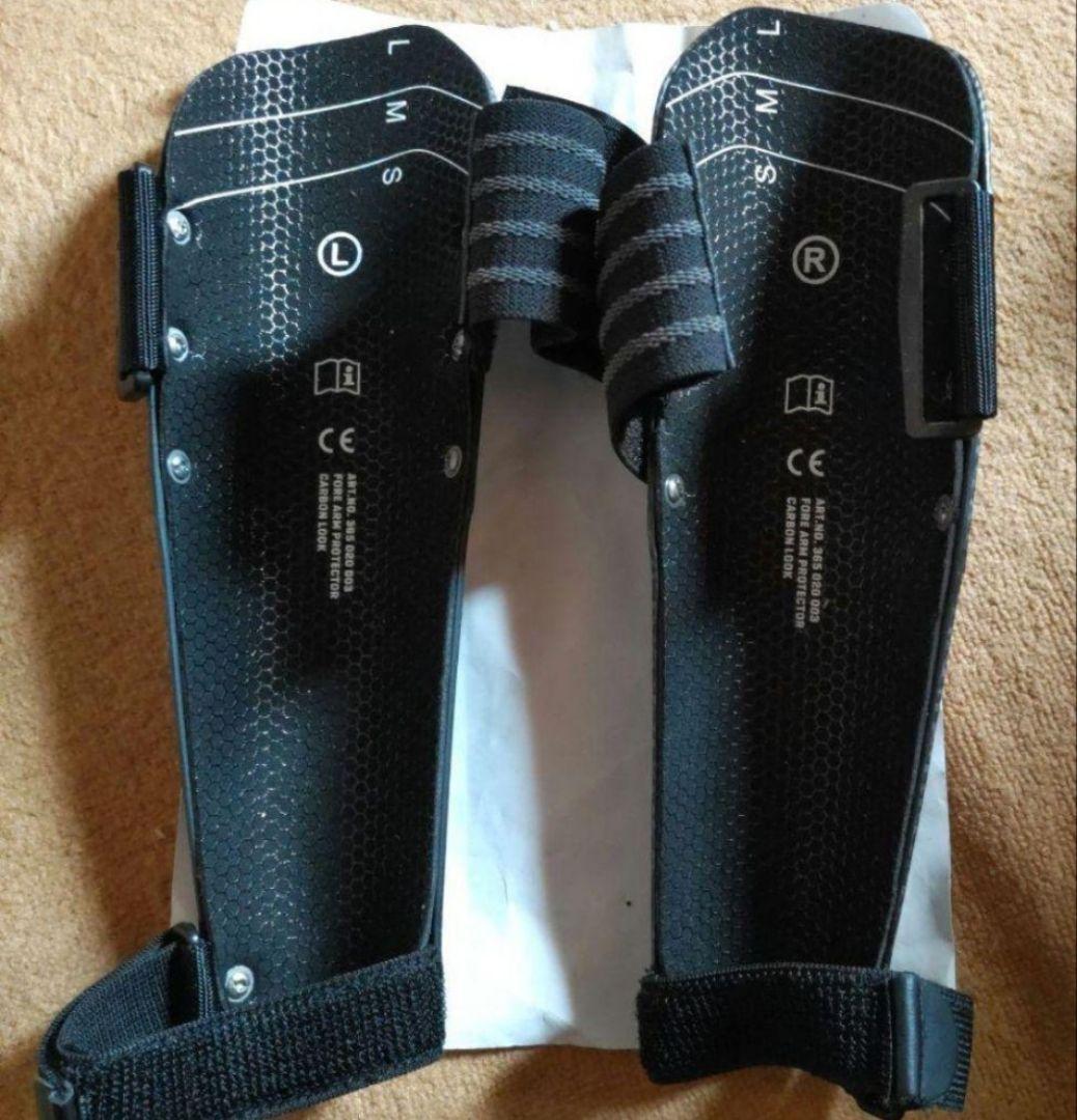 a未使用保管品 LEKI CAROBN柄 ARM PORTECTORアームガード