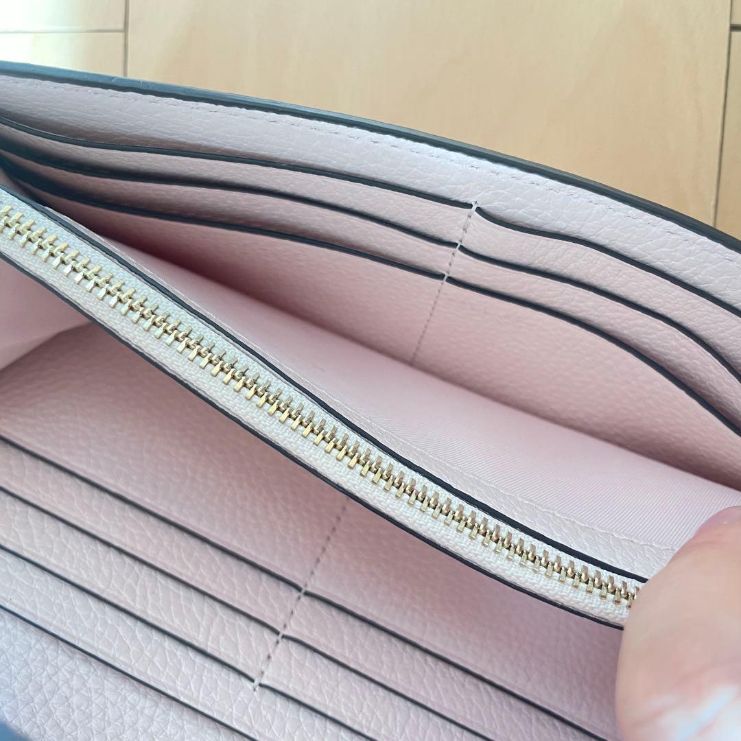 Tory Burchトリーバーチ長財布　ピンク　レザーエンベロープウォレット